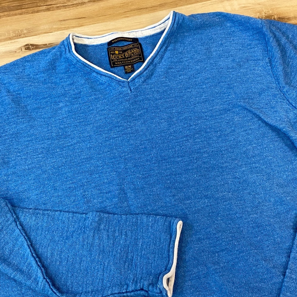 Lucky Brand Welterweight Shirt Mens Medium V-Neck Contrast Trim Blue Casual